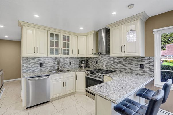 Interior, Kitchen, Marble, Pendant Lights, Recessed Lighting, Stainless Steel Appliances
