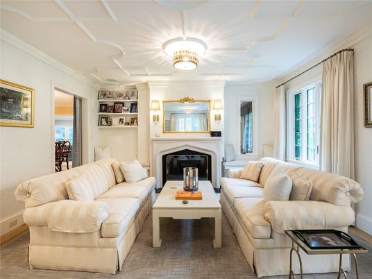 Fireplace, Interior, Living room