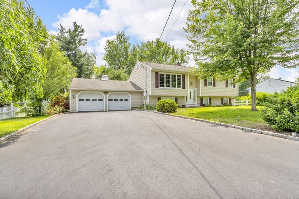 Attached, Exterior, Facade, Raised Ranch