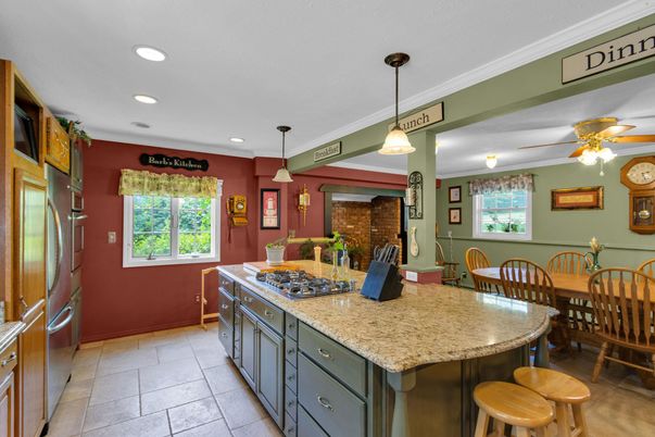 Dining room, Interior, Kitchen, Pendant Lights, Recessed Lighting