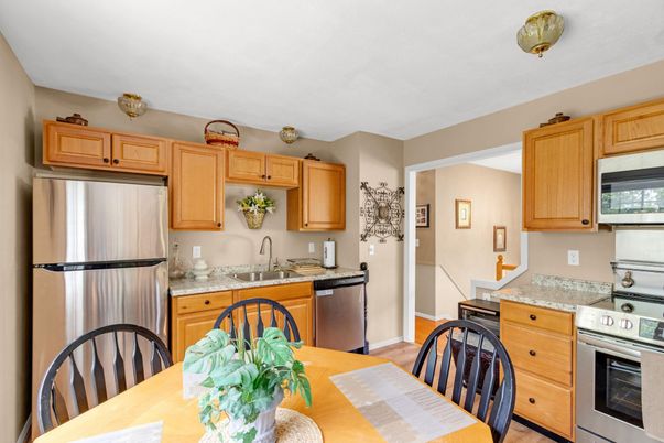 Dining room, Interior, Kitchen, Stainless Steel Appliances, Wood Texture Flooring