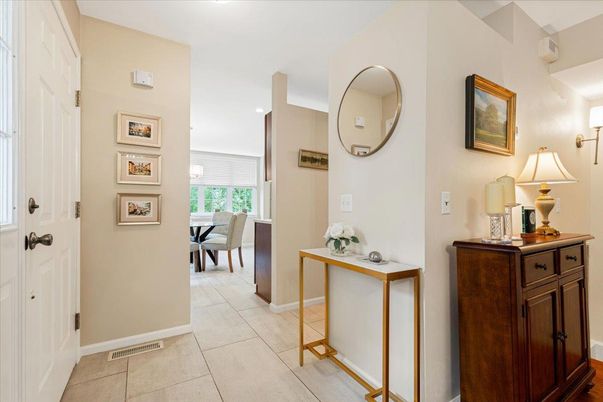 Dining room, Interior, Recessed Lighting