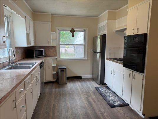 Interior, Kitchen, Wood Texture Flooring