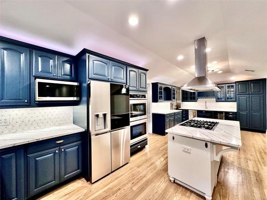Interior, Kitchen, Recessed Lighting, Stainless Steel Appliances, Wood Texture Flooring