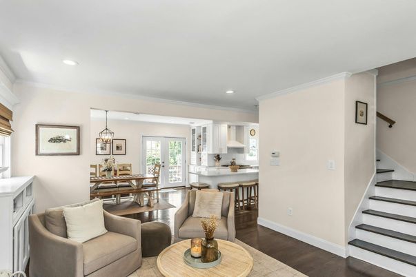Dining room, Interior, Kitchen, Pendant Lights, Recessed Lighting, Wood Texture Flooring