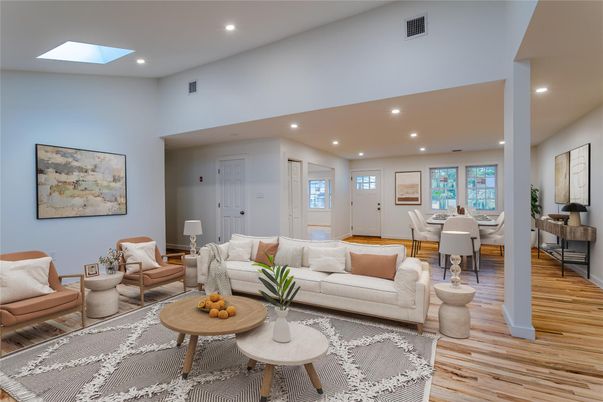 Dining room, Interior, Living room, Recessed Lighting, Wood Texture Flooring