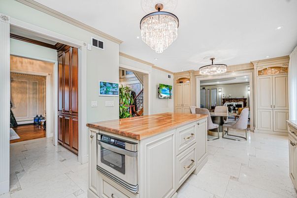 Chandelier, Dining room, Interior, Kitchen, Recessed Lighting