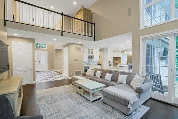 Interior, Kitchen, Living room, Recessed Lighting, Wood Texture Flooring