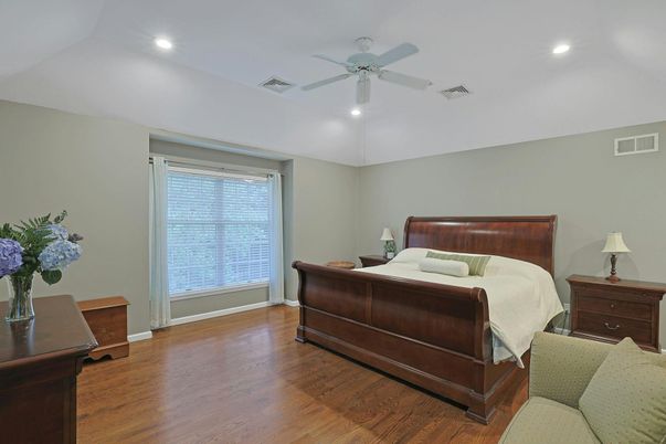 Bedroom, Interior, Recessed Lighting, Wood Texture Flooring