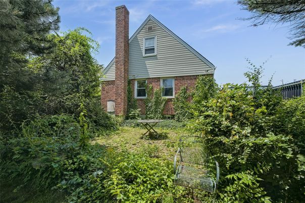 Exterior, Facade, Brick Facade, Tudor Revival