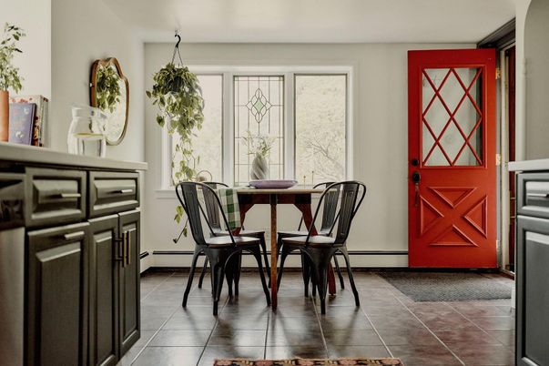 Dining room, Interior
