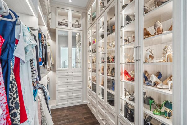 Interior, Recessed Lighting, Walk-in Closets, Wood Texture Flooring
