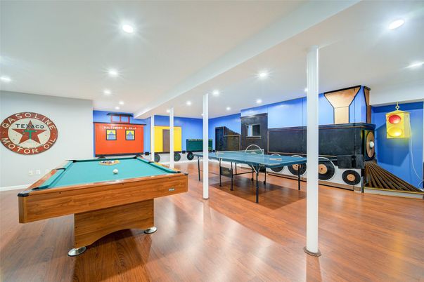 Billiard Table, Game Room, Interior, Recessed Lighting, Wood Texture Flooring