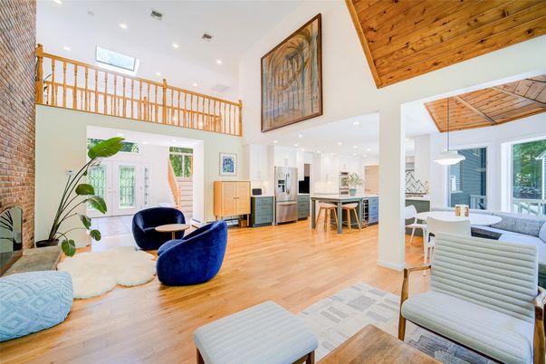 Dining room, Interior, Kitchen, Pendant Lights, Recessed Lighting, Stainless Steel Appliances, Wooden Ceilings, Wood Texture Flooring