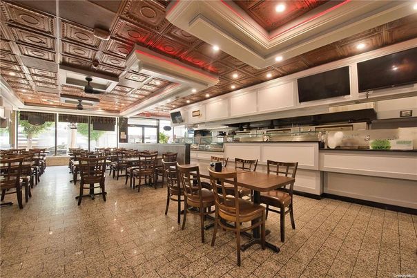 Dining room, Interior, Kitchen, Recessed Lighting