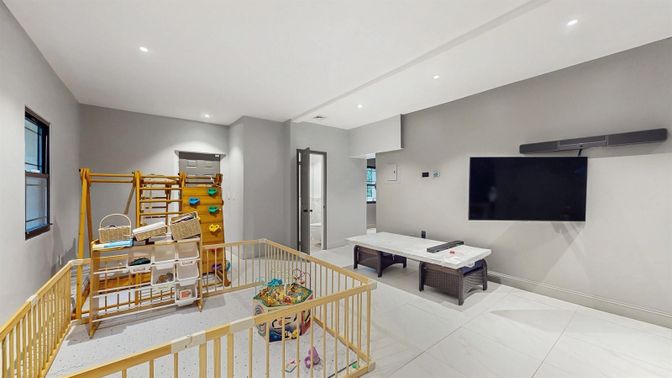 Interior, Recessed Lighting