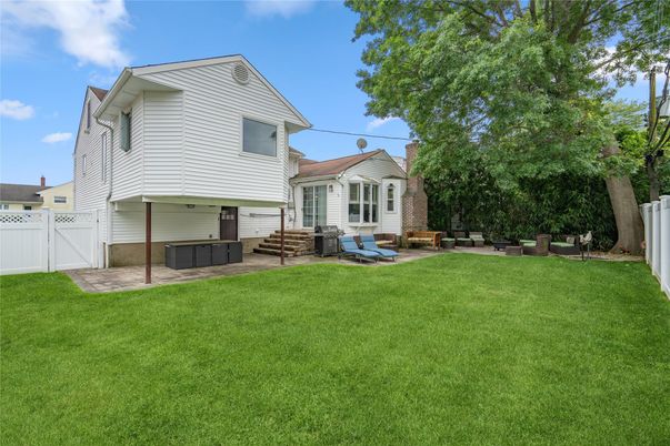 Backyard, Exterior, Hot Tub