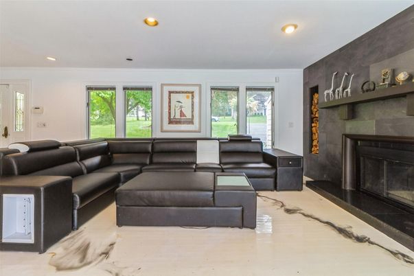 Fireplace, Interior, Living room, Recessed Lighting