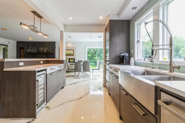 Dining room, Interior, Kitchen, Pendant Lights, Recessed Lighting, Stainless Steel Appliances
