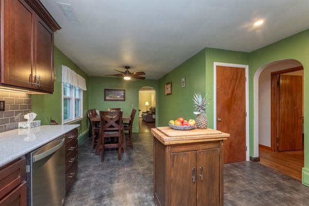 Dining room, Interior, Kitchen, Recessed Lighting, Wood Texture Flooring