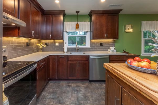 Interior, Kitchen, Pendant Lights, Recessed Lighting, Stainless Steel Appliances