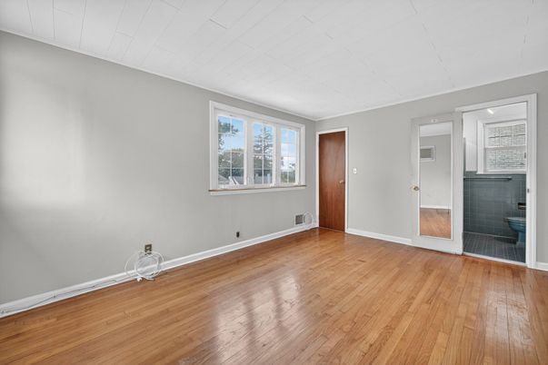 Bathroom, Empty room, Interior, Wood Texture Flooring