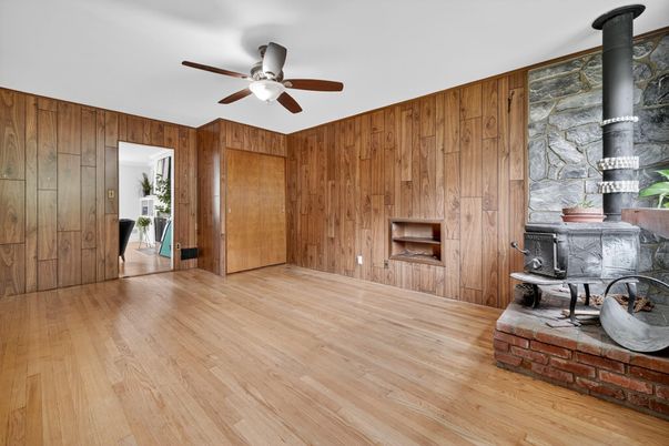 Empty room, Interior, Stone Walls, Wood Texture Flooring, Wooden Walls
