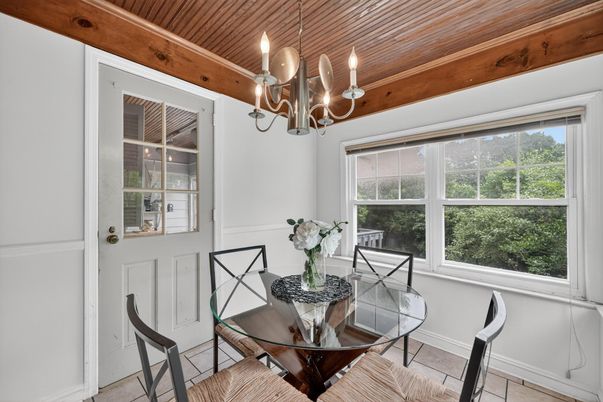 Chandelier, Dining room, Interior, Wooden Ceilings