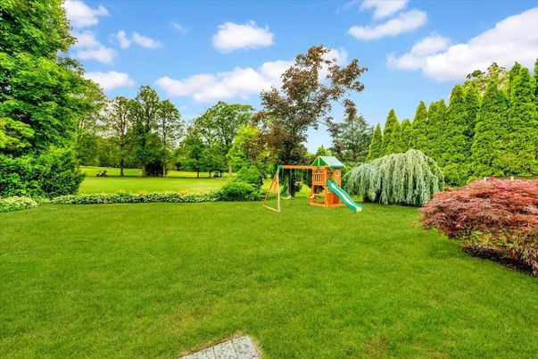 Backyard, Exterior, Playground