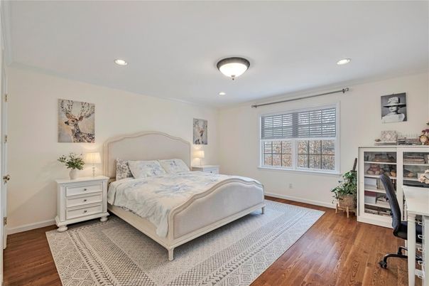 Bedroom, Home Office, Interior, Recessed Lighting, Wood Texture Flooring