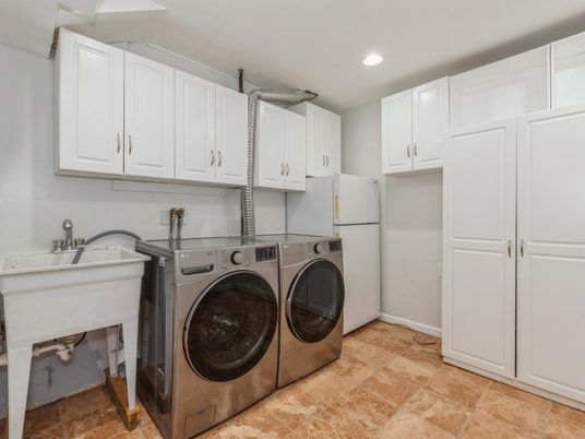 Interior, Recessed Lighting, Washer