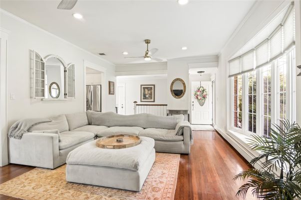 Interior, Living room, Recessed Lighting, Wood Texture Flooring