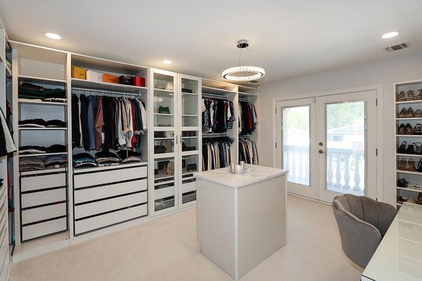 Interior, Pendant Lights, Recessed Lighting, Walk-in Closets