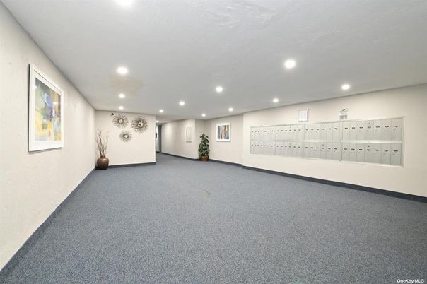 Interior, Recessed Lighting