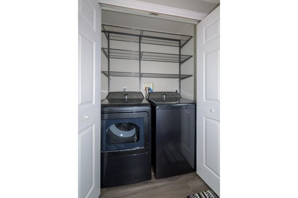 Interior, Utility Closets, Washer, Wood Texture Flooring
