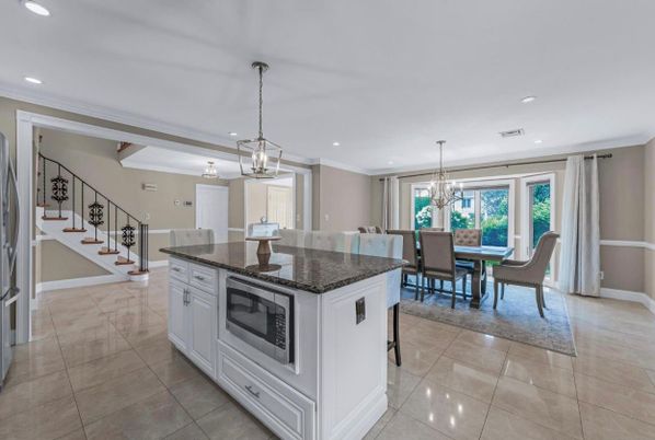 Chandelier, Dining room, Interior, Kitchen, Pendant Lights, Recessed Lighting