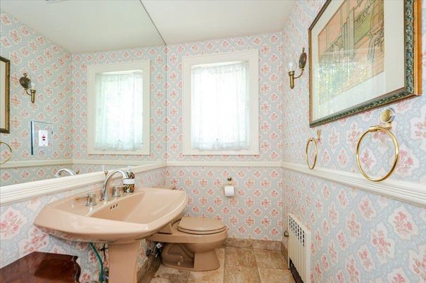 Bathroom, Interior