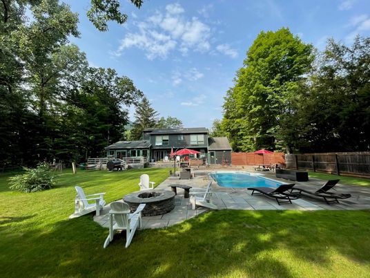 Backyard, Exterior, Pool