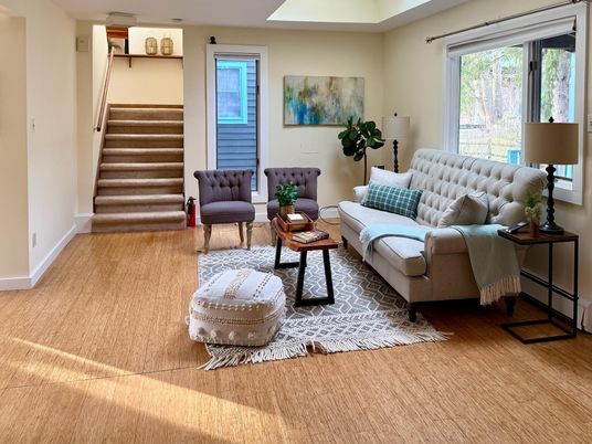 Interior, Living room, Recessed Lighting, Wood Texture Flooring
