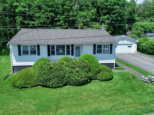 Detached Garage, Exterior, Facade, Cape Cod