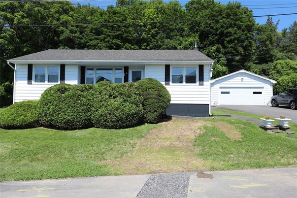 Detached Garage, Exterior, Facade, Cape Cod