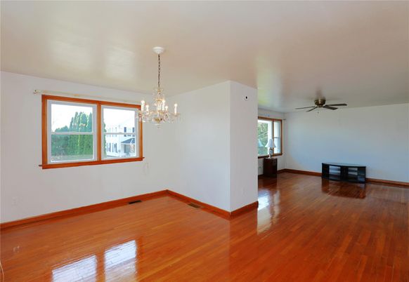 Chandelier, Empty room, Interior, Wood Texture Flooring
