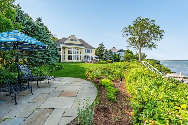 Backyard, Exterior, Water