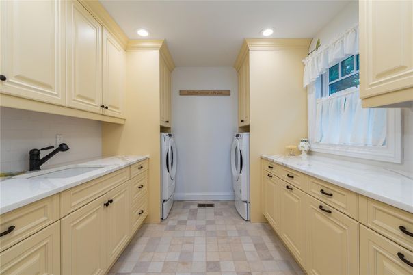 Interior, Recessed Lighting, Washer