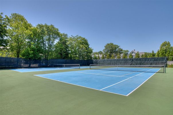 Exterior, Tennis Courts