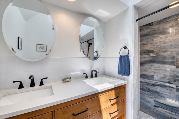 Bathroom, Dual Sink Vanities, Interior, Wood Texture Flooring