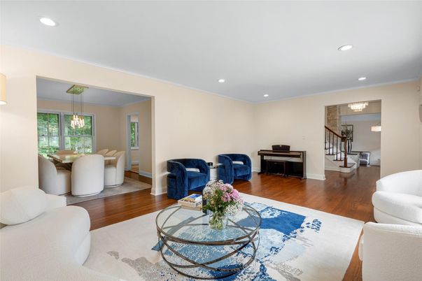 Dining room, Interior, Living room, Pendant Lights, Piano, Recessed Lighting, Wood Texture Flooring