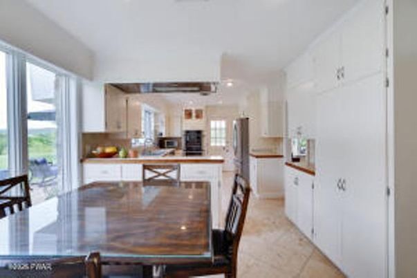 Dining room, Interior, Kitchen, Recessed Lighting, Stainless Steel Appliances