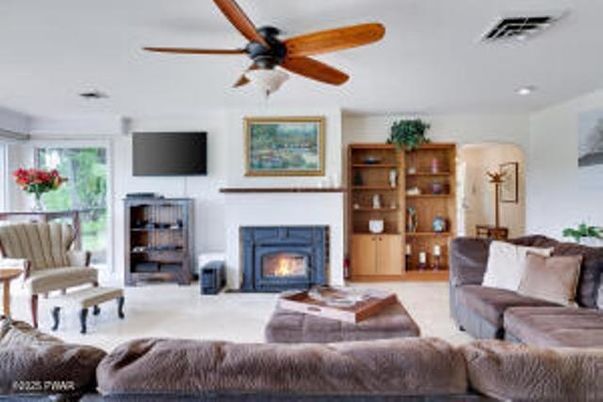Fireplace, Interior, Living room, Recessed Lighting