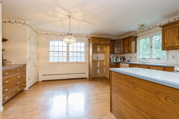 Empty room, Interior, Kitchen, Pendant Lights, Wood Texture Flooring